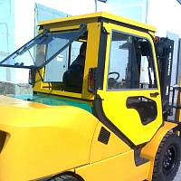Металлическая кабина на Komatsu 4-5т серии CX50