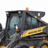 Стекло лобовое New Holland L170/LS170