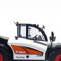 Стекло дверное  верхнее Bobcat TL360/TL470