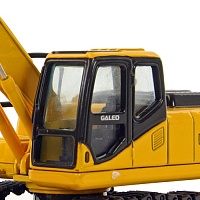 Стекло дверное Komatsu PC200/300/400 (левое верхнее)