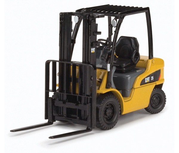 Дизельный погрузчик CAT DP25NT