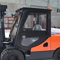 Металлическая кабина на погрузчик Doosan 3,5-5т (5 серия)