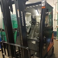 Металлическая кабина Doosan 1,5-3,3 т